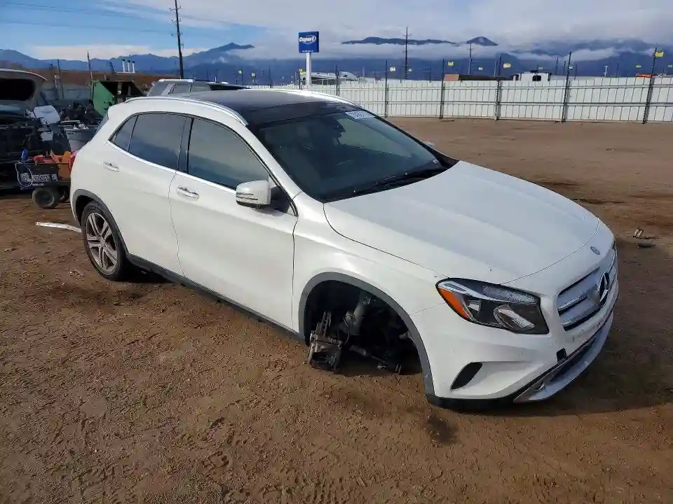 WDCTG4EB1HJ294177 2017 MERCEDES-BENZ GLA-CLASS-3