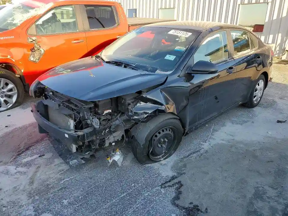 3KPA24AB4JE073399 2018 KIA RIO-0