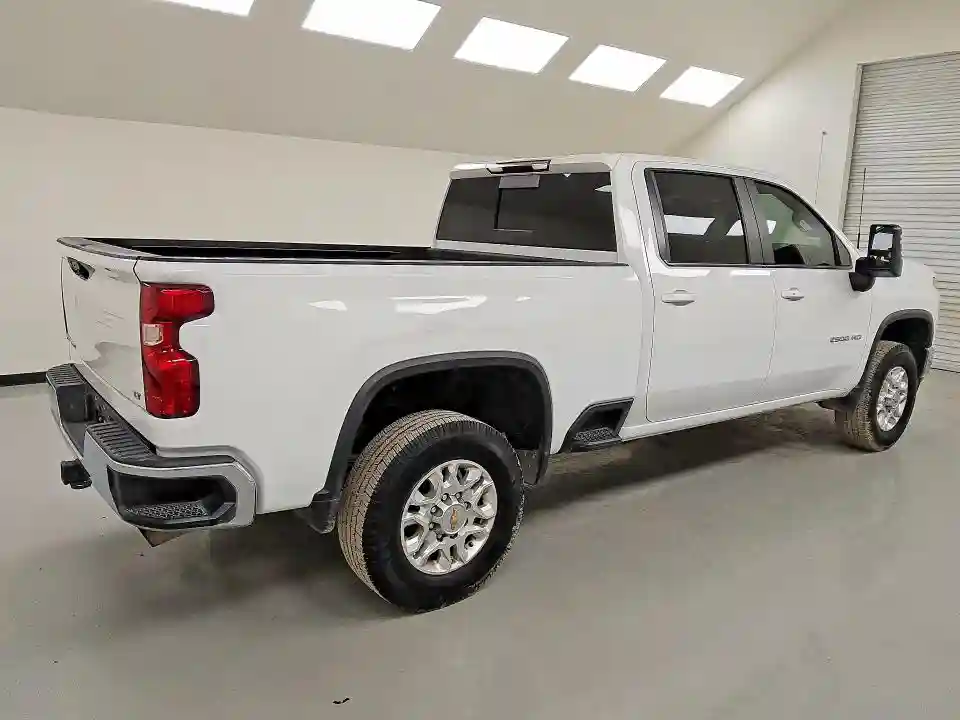 1GC4YNE70PF122314 2023 CHEVROLET SILVERADO-2