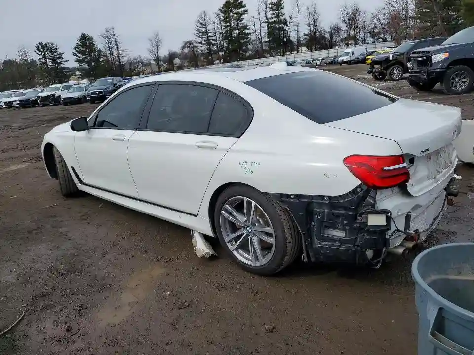 WBA7F2C52HG422139 2017 BMW 7 SERIES-1
