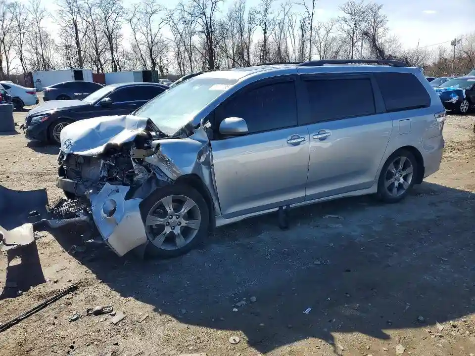 5TDXK3DC2FS542205 2015 TOYOTA SIENNA-0