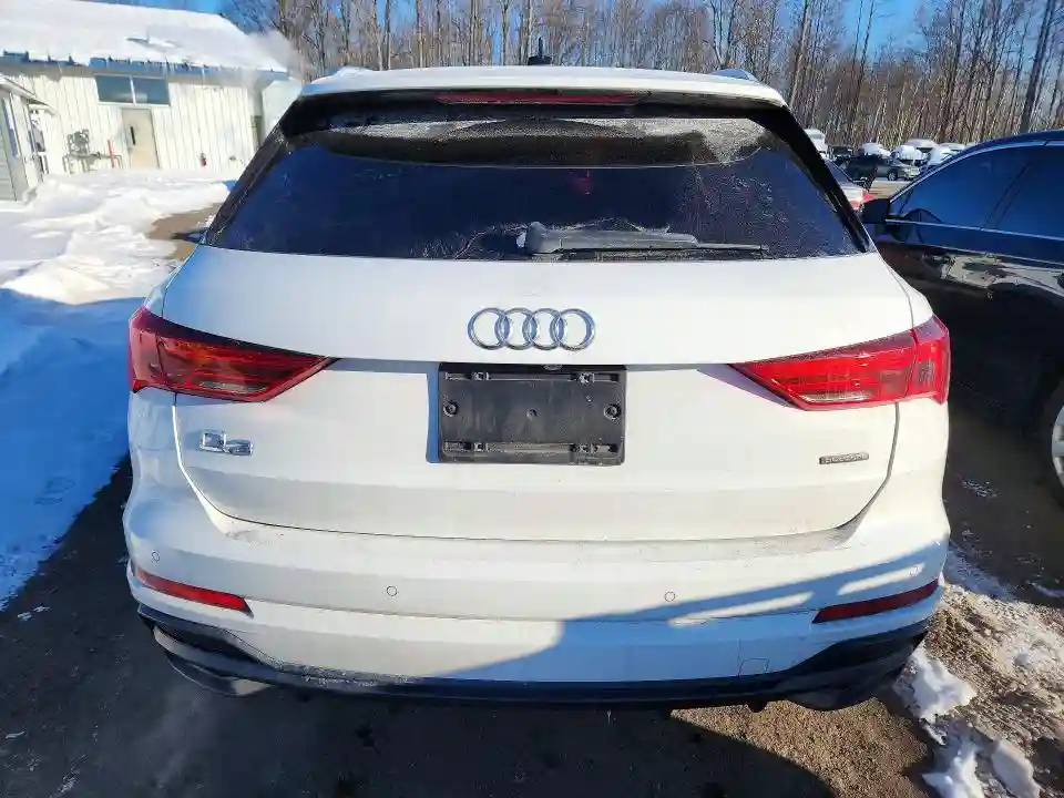 WA1DECF33M1003930 2021 AUDI Q3-5