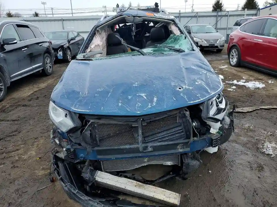 2GNAXPEX6L6123996 2020 CHEVROLET EQUINOX-4