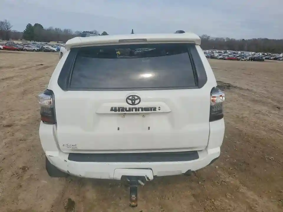 JTEEU5JR5M5249046 2021 TOYOTA 4RUNNER-5
