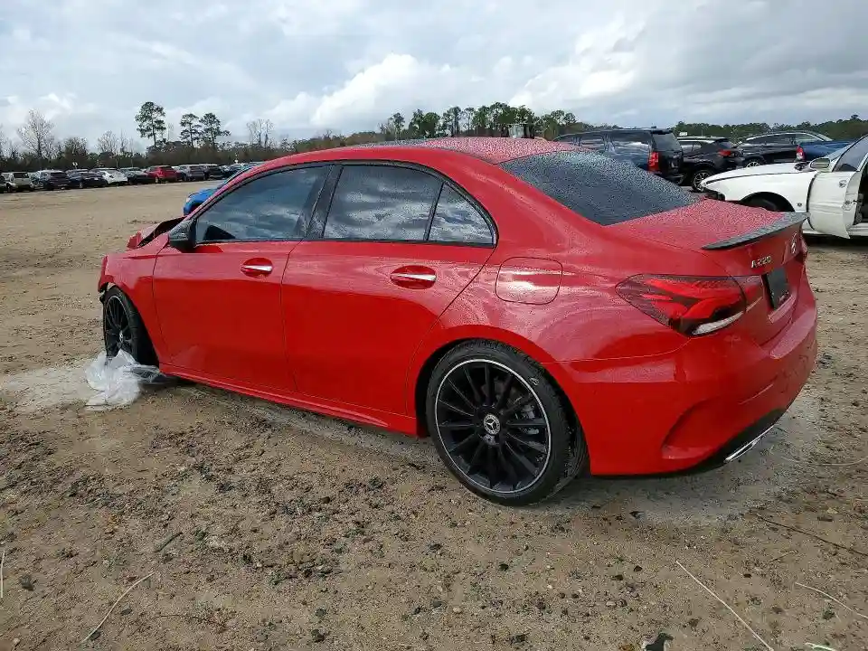 W1K3G4EB0LW045196 2020 MERCEDES-BENZ A-CLASS-1