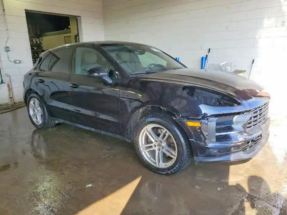 WP1AA2A55LLB10258 2020 PORSCHE MACAN-3