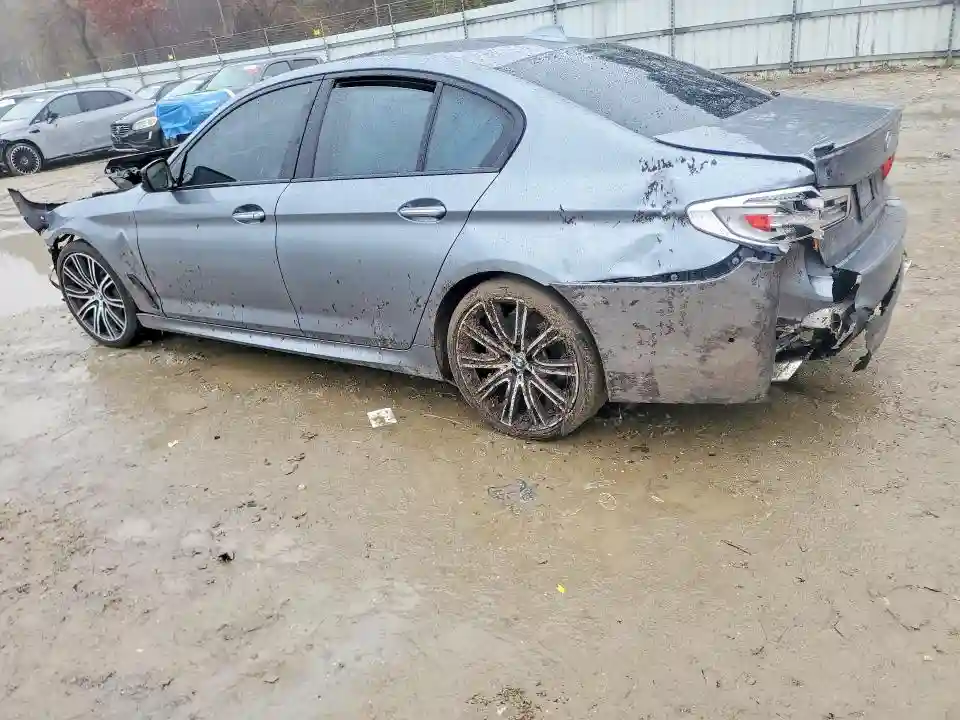 WBAJE5C34HG916947 2017 BMW 5 SERIES-1