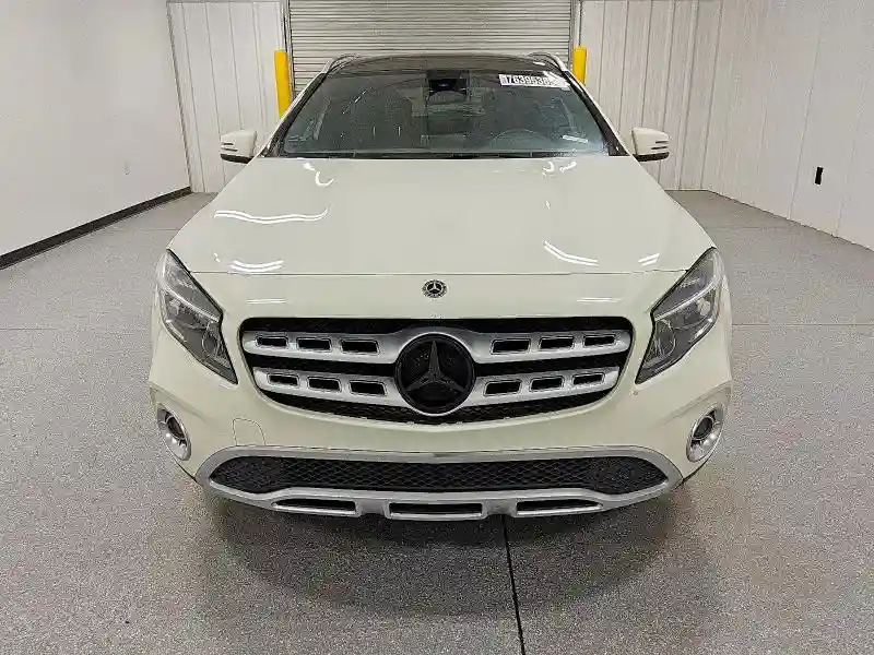 WDCTG4GB4JJ457908 2018 MERCEDES-BENZ GLA-CLASS-4