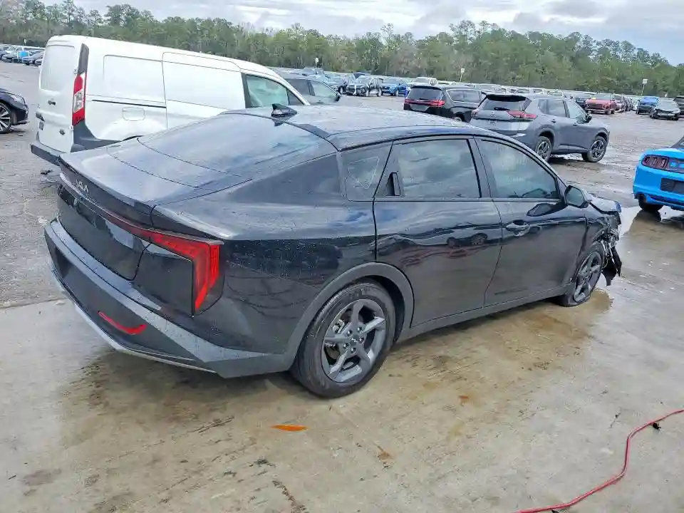 3KPFT4DE9SE225302 2025 KIA K4-2