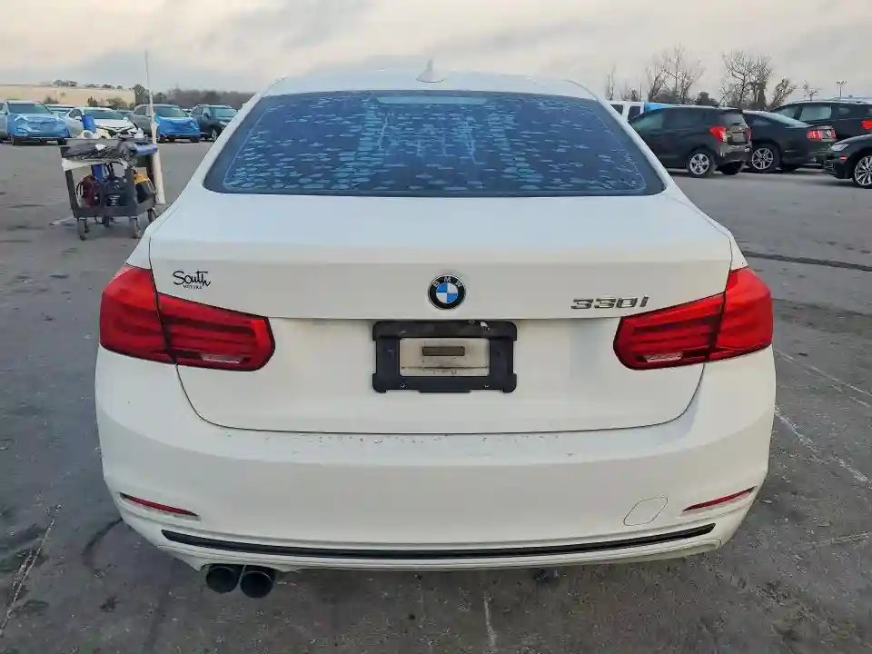 WBA8B9G51JNU96169 2018 BMW 3 SERIES-5