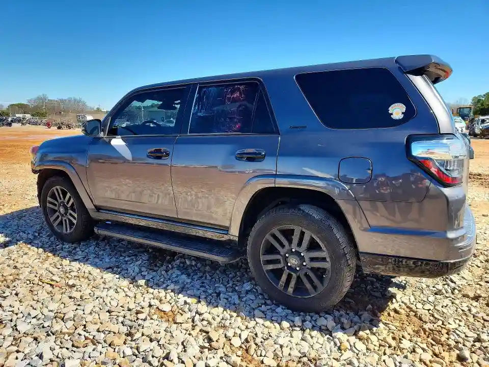 JTECU5JR0M5243887 2021 TOYOTA 4RUNNER-1