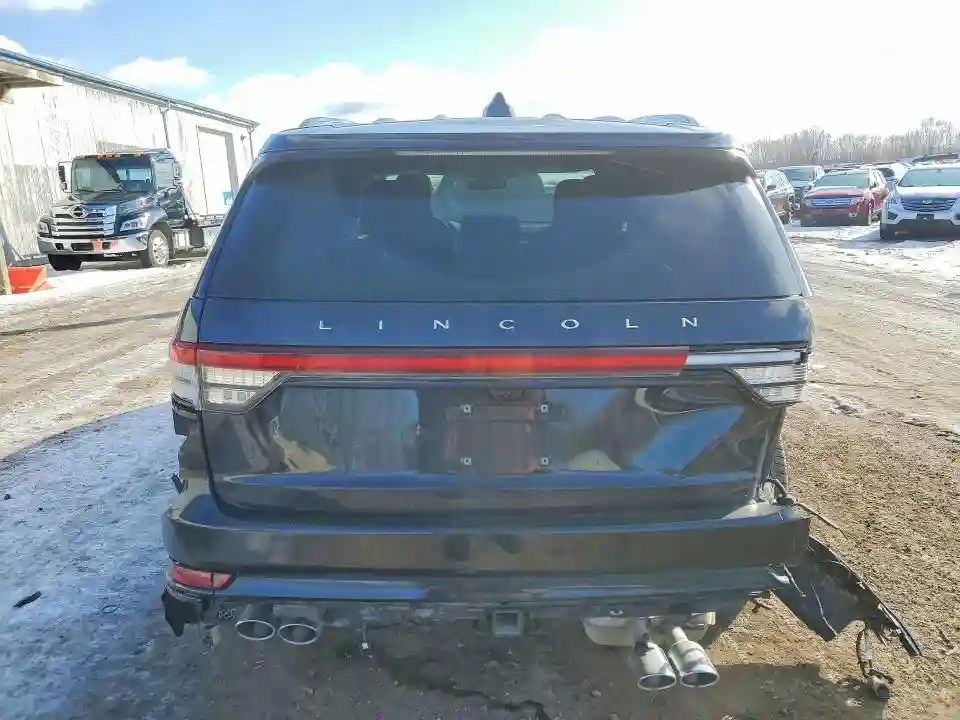 5LM5J7XC9SGL27219 2025 LINCOLN AVIATOR-5