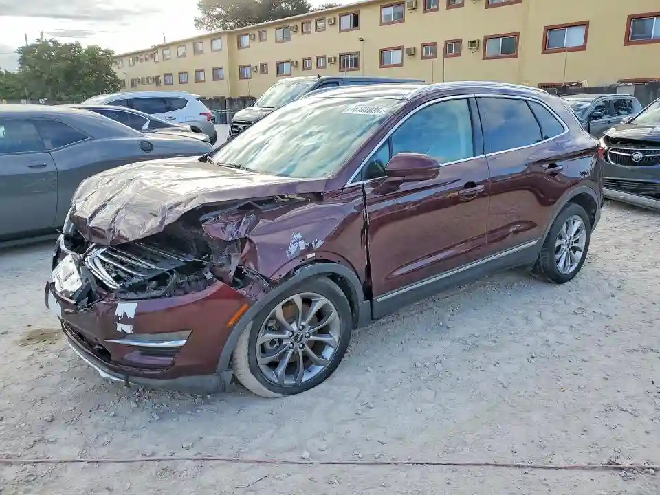 5LMCJ2C98HUL32796 2017 LINCOLN MKC-0