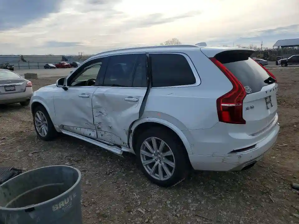 YV4A22PL7H1138003 2017 VOLVO XC90-1