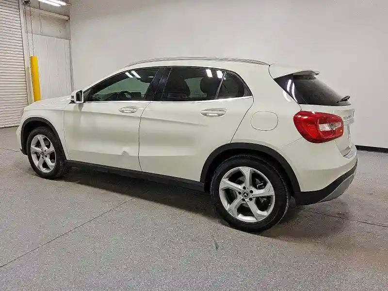 WDCTG4GB4JJ457908 2018 MERCEDES-BENZ GLA-CLASS-1