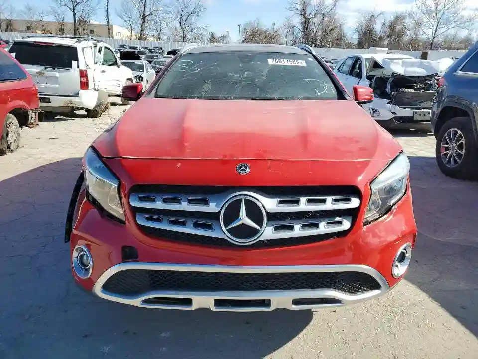 WDCTG4GB7JJ373324 2018 MERCEDES-BENZ GLA 250 4M-4