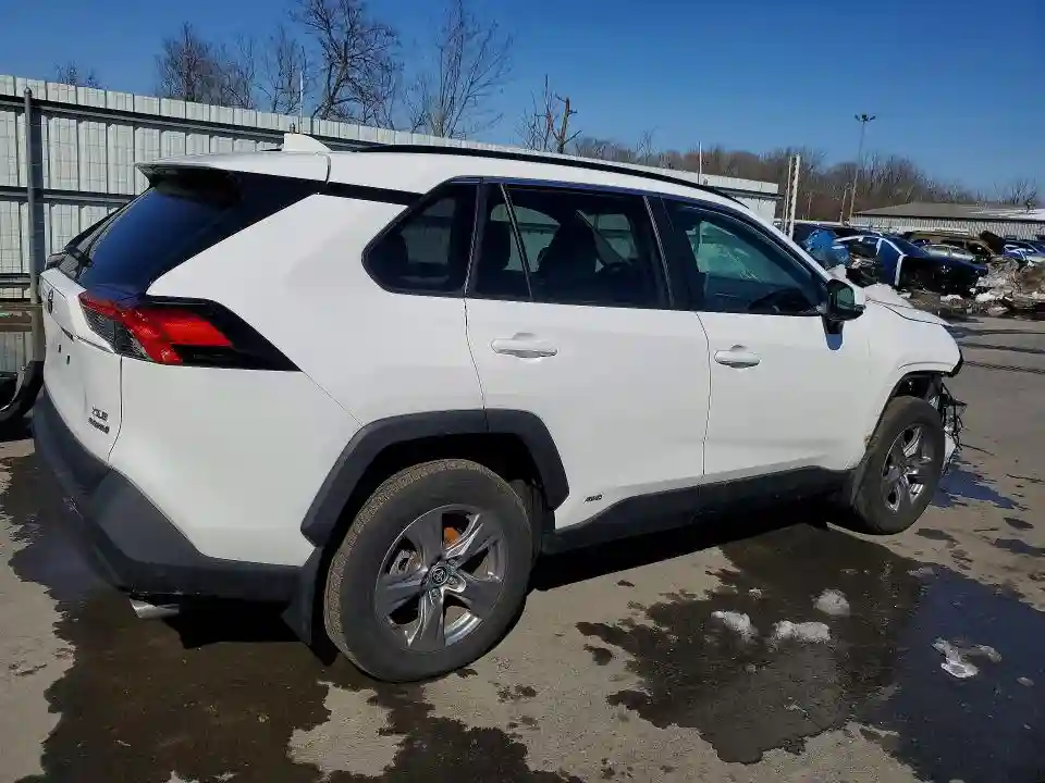 4T3RWRFV0RU114361 2024 TOYOTA RAV4 HYBRID-2