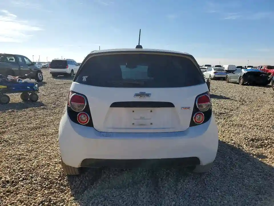 1G1JC6SB1F4215913 2015 CHEVROLET SONIC-5