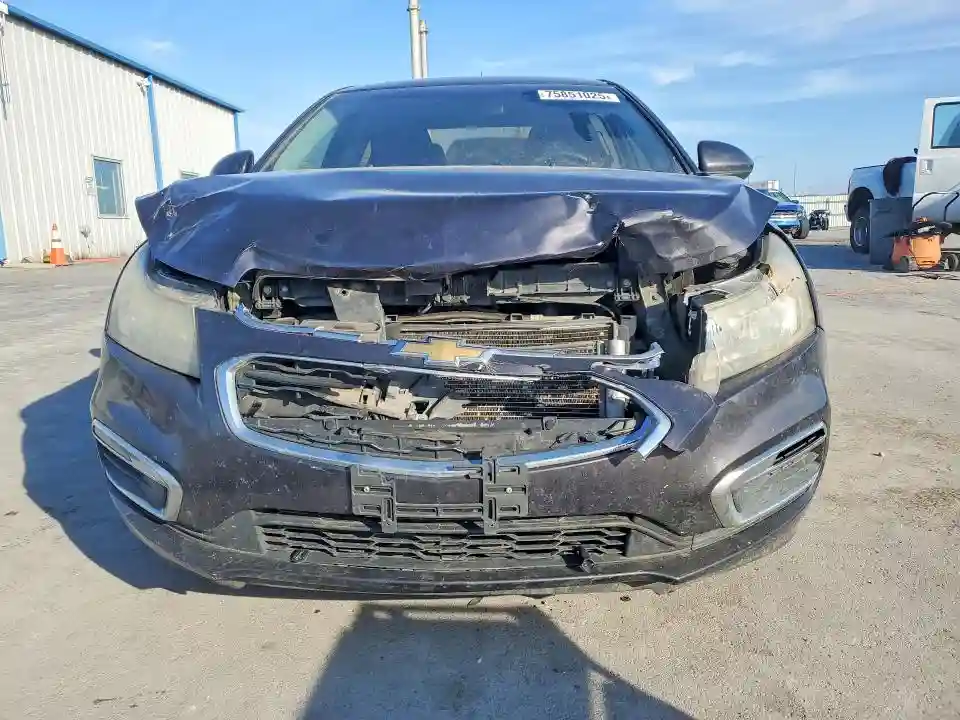 1G1PE5SBXG7203497 2016 CHEVROLET CRUZE-4