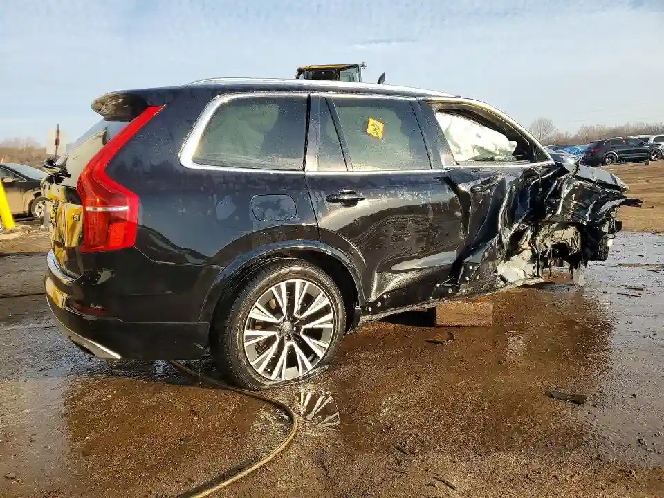 YV4102PK7L1586800 2020 VOLVO XC90-2