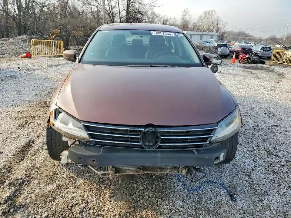 3VW2B7AJXHM409230 2017 VOLKSWAGEN JETTA-4