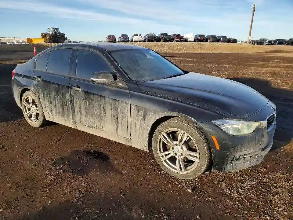 WBA8D9C50JA614946 2018 BMW 3 SERIES-3