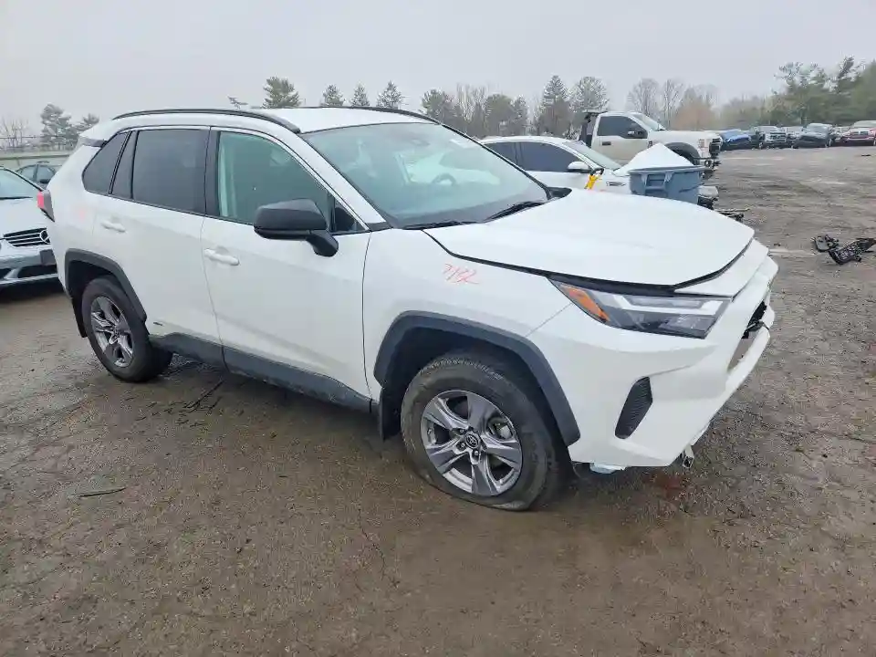 4T3LWRFV0RU110879 2024 TOYOTA RAV4-3