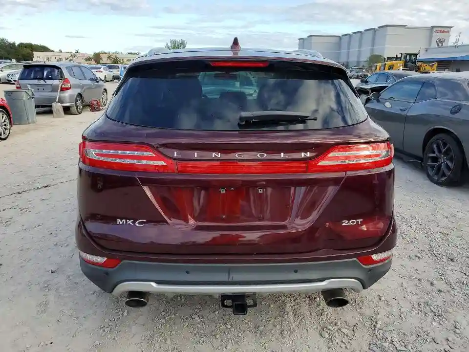 5LMCJ2C98HUL32796 2017 LINCOLN MKC-5