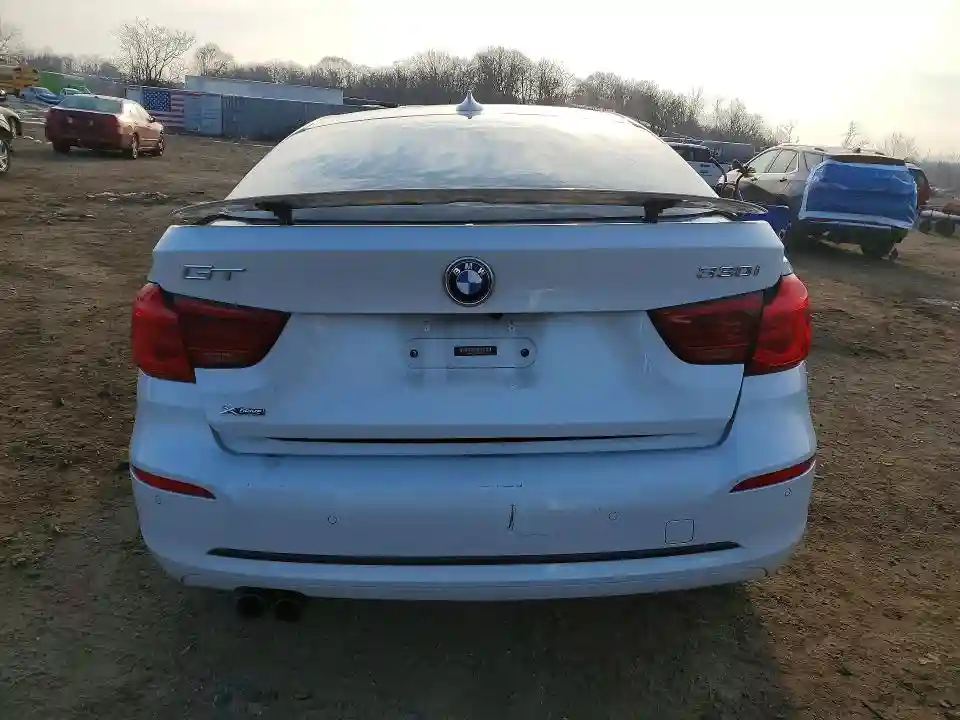 WBA8Z9C53HG453212 2017 BMW 3 SERIES-5