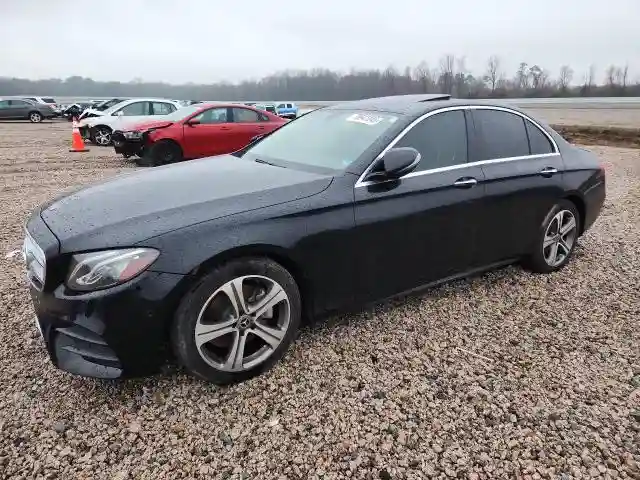 WDDZF4JB8JA357103 2018 MERCEDES-BENZ E-CLASS-0
