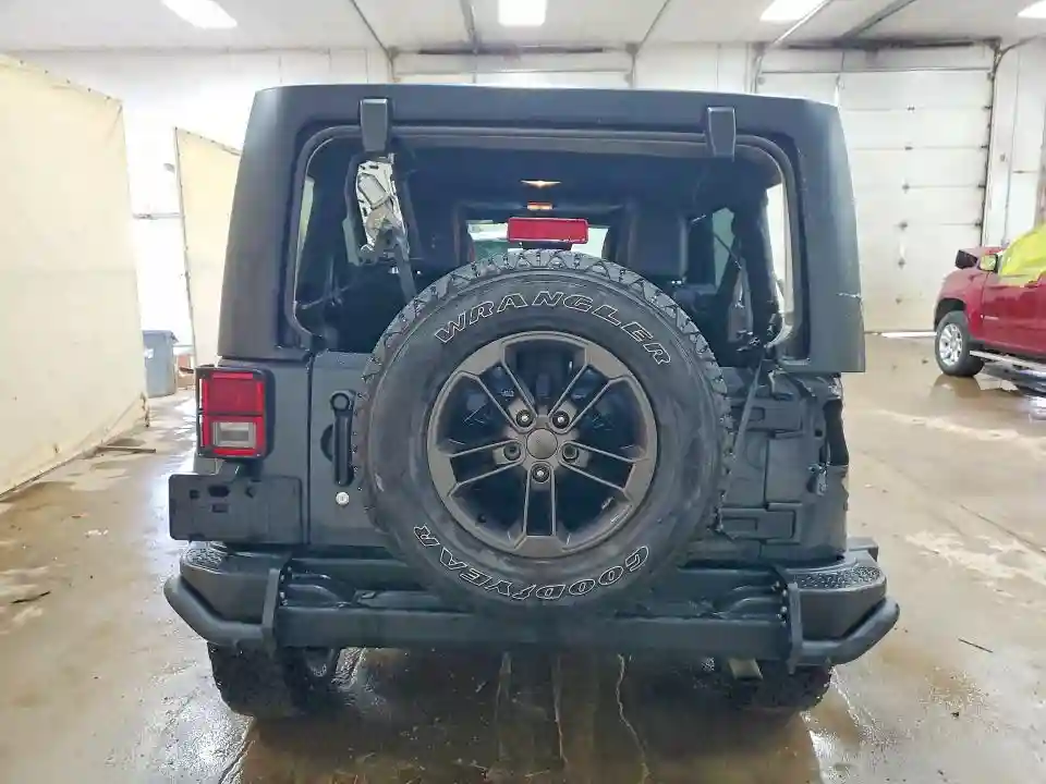 1C4BJWDG9JL821131 2018 JEEP WRANGLER-5