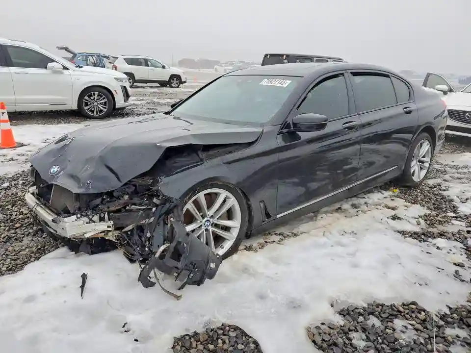 WBA7F2C54JG424075 2018 BMW 7 SERIES-0
