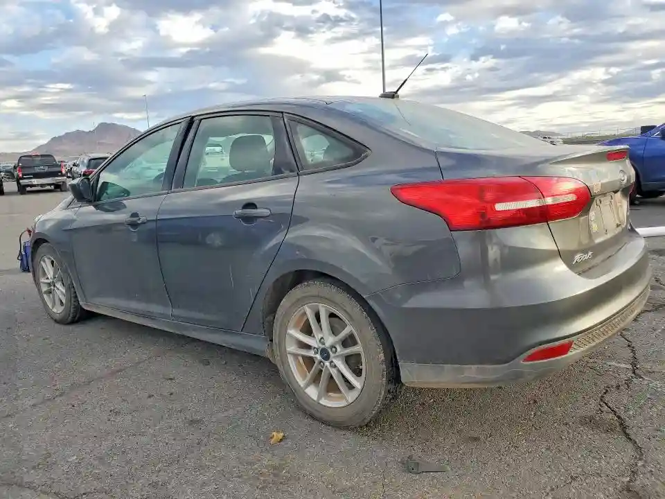 1FADP3F26JL262425 2018 FORD FOCUS-1