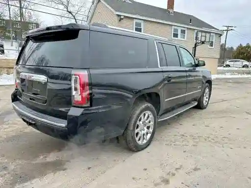 1GKS2HKJXJR144518 2018 GMC YUKON-2
