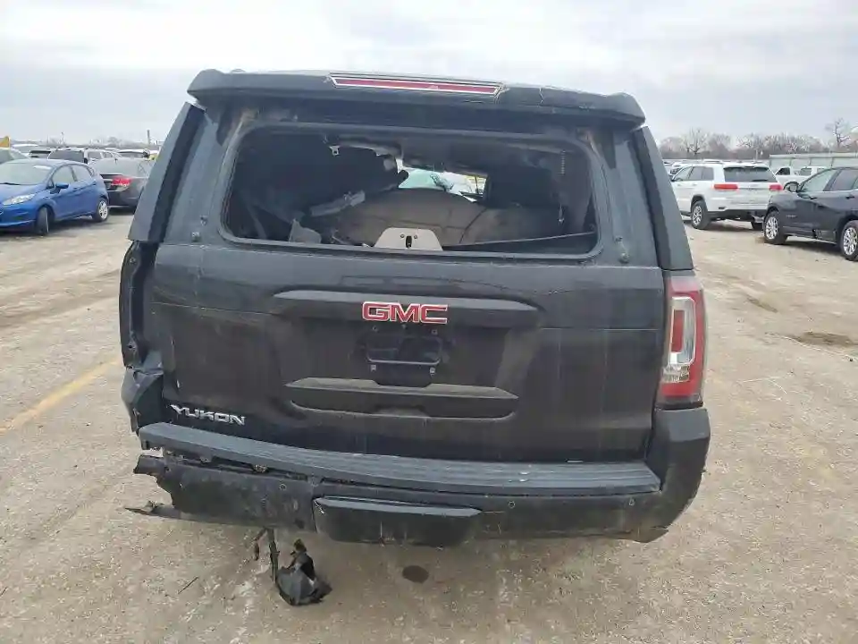 1GKS1BKC3HR167473 2017 GMC YUKON-5
