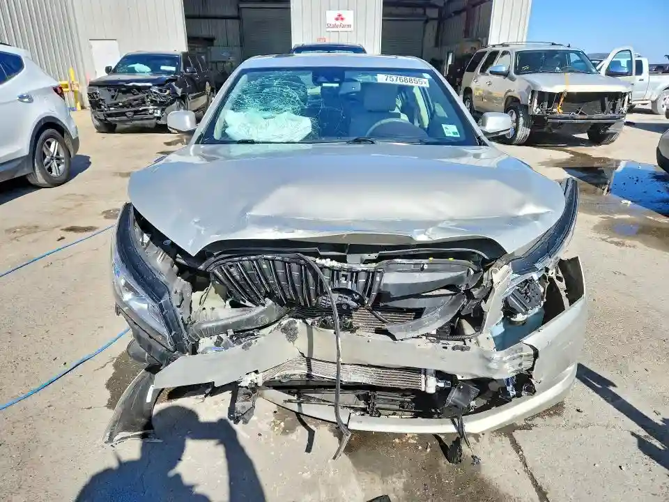 1G4GF5G34GF259247 2016 BUICK LACROSSE-4