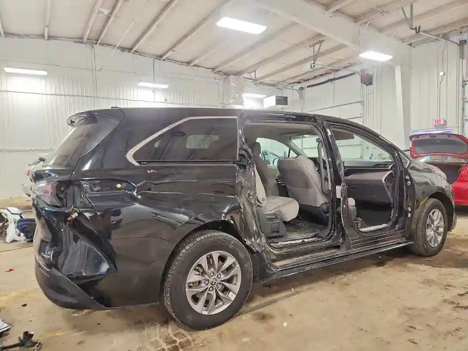 5TDKRKEC0PS152140 2023 TOYOTA ALL MODELS-2