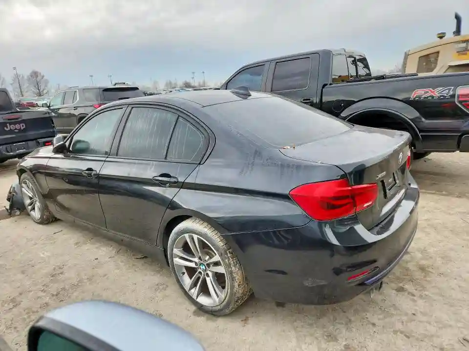 WBA8D9C56JEM32144 2018 BMW 3 SERIES-1