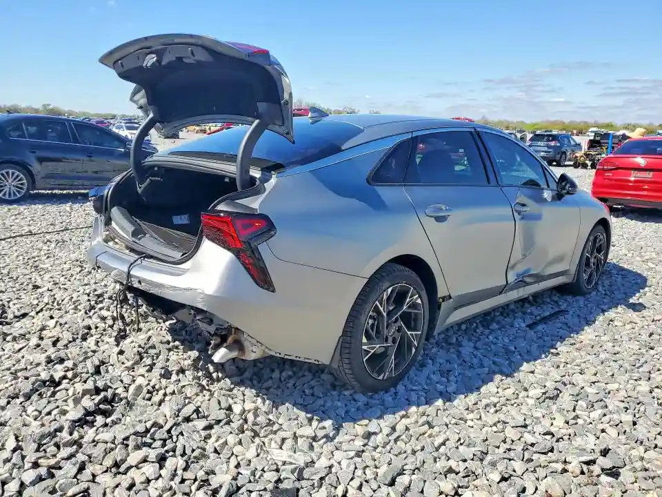 KNAG64J74T5440808 2026 KIA K5-2
