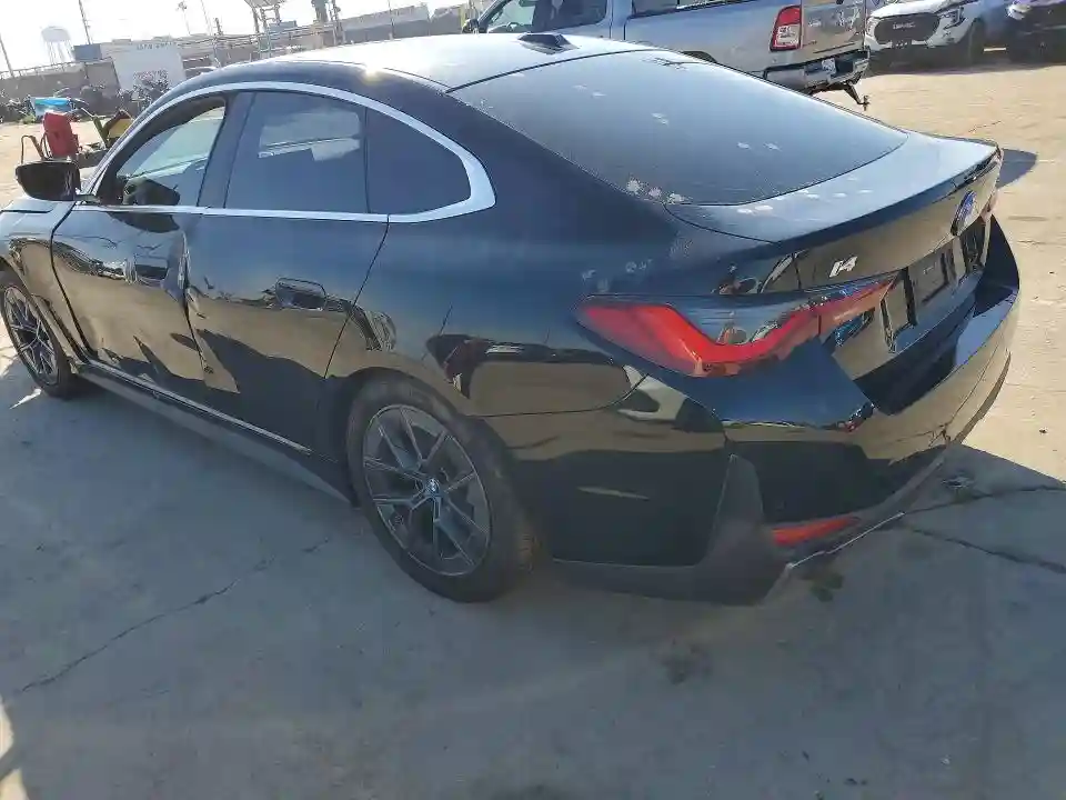 WBY43AW05PFR31699 2023 BMW I4 EDRIVE-1
