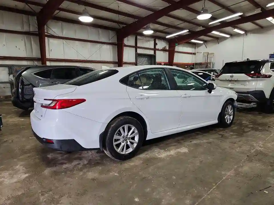 4T1DAACK6SU122810 2025 TOYOTA CAMRY-2