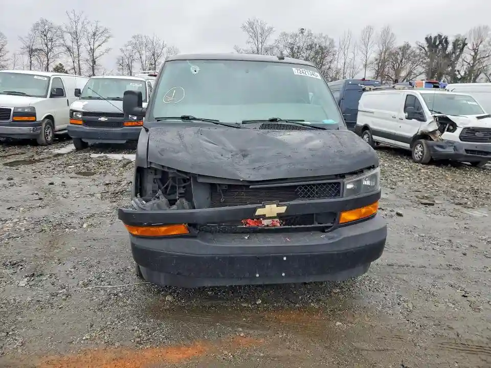 1GCWGBFP4K1329870 2019 CHEVROLET EXPRESS-4