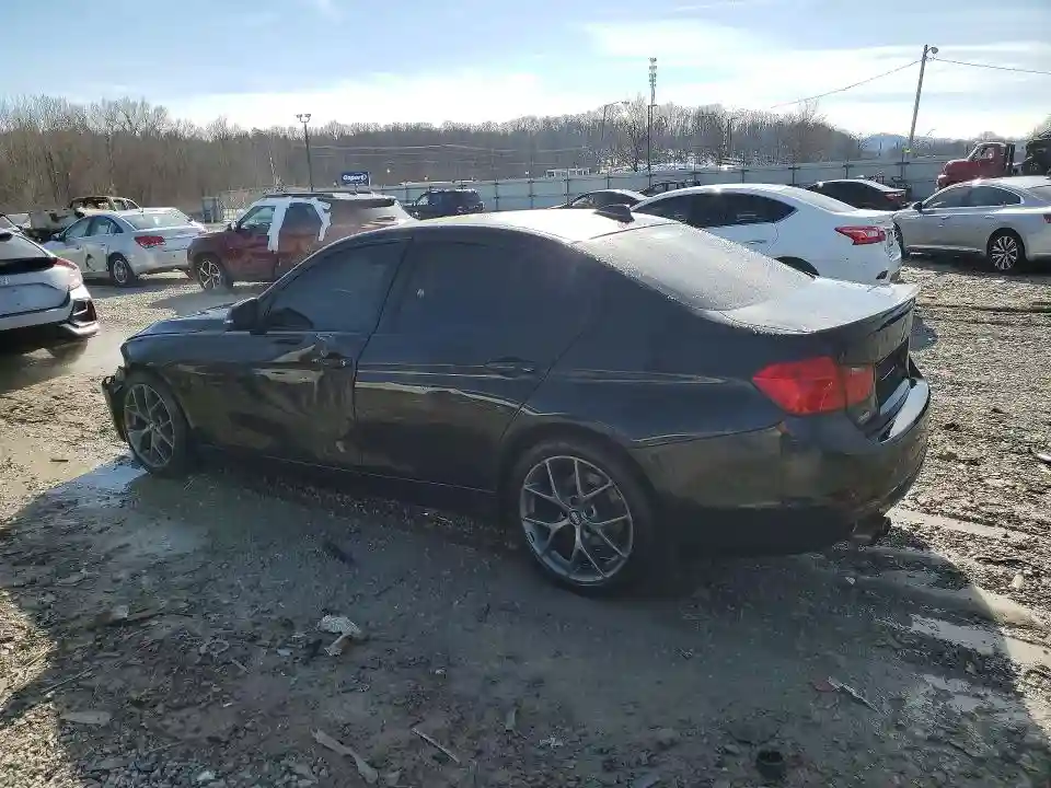 WBA3B5G54FNS18022 2015 BMW 3 SERIES-1