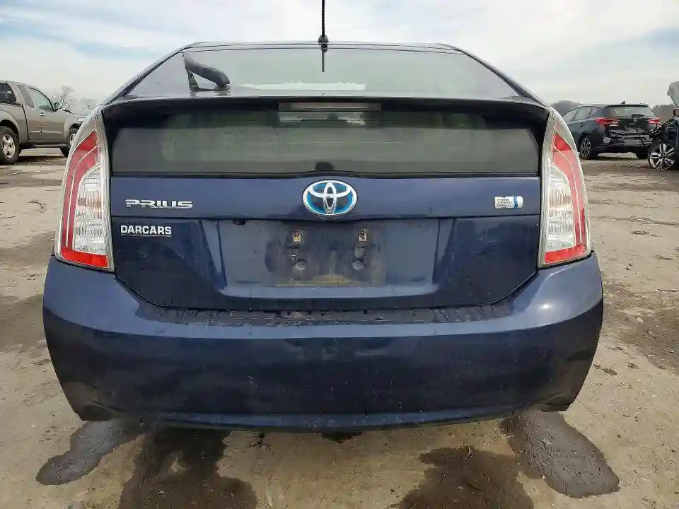 JTDKN3DUXF0480842 2015 TOYOTA PRIUS-5