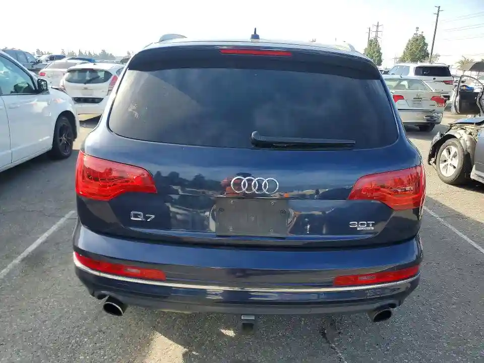 WA1CGAFE8FD014239 2015 AUDI Q7-5