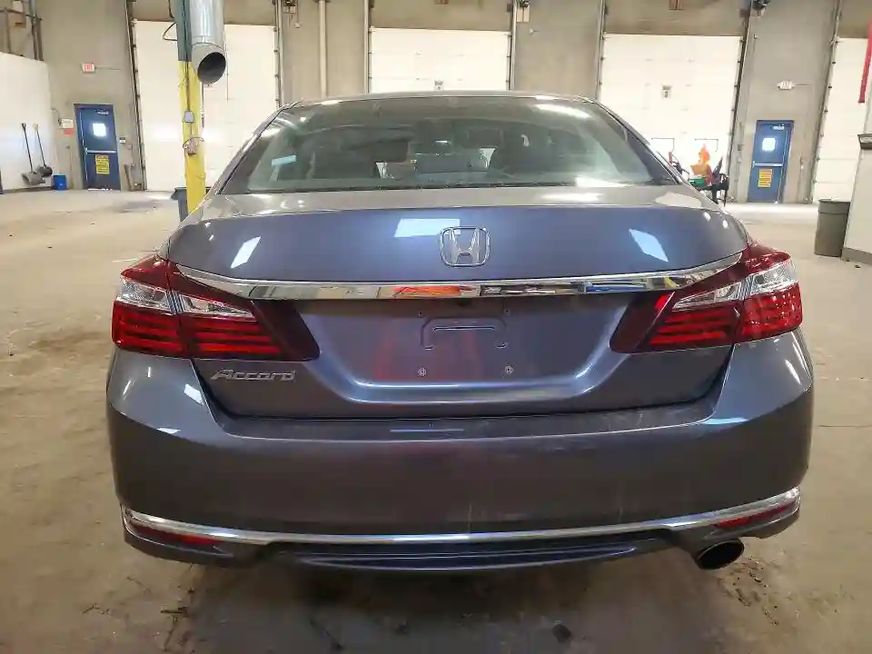 1HGCR2F36HA157135 2017 HONDA ACCORD-5