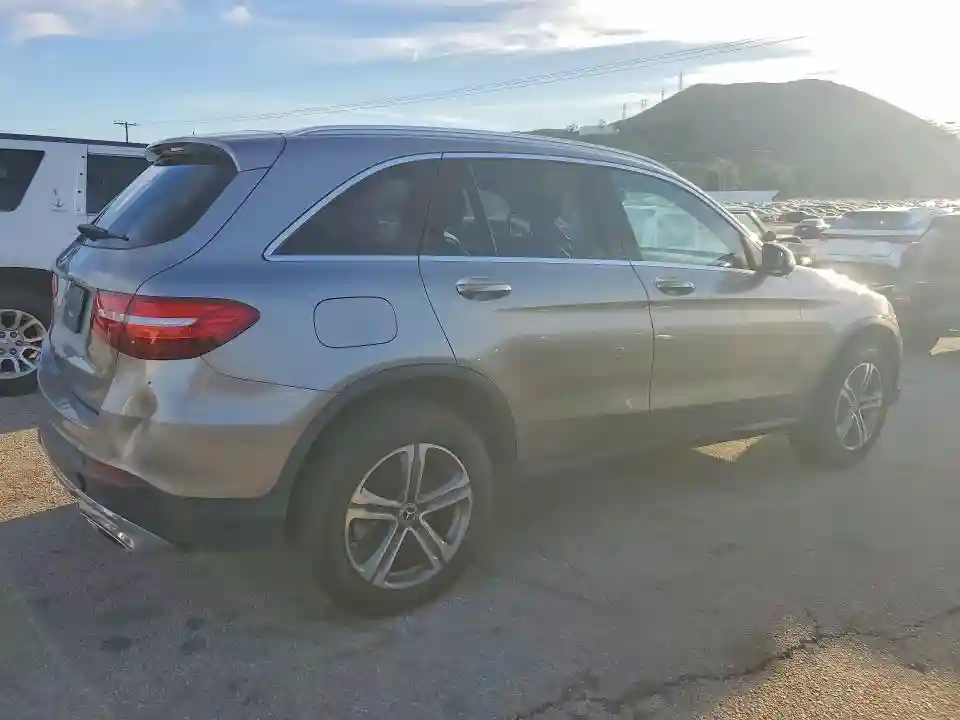 WDC0G4JB4KV179937 2019 MERCEDES-BENZ GLC-CLASS-2