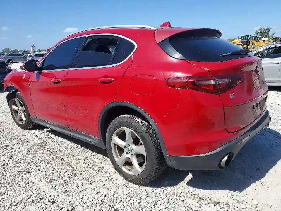 ZASFAKAN3J7B81138 2018 ALFA ROMEO STELVIO-1