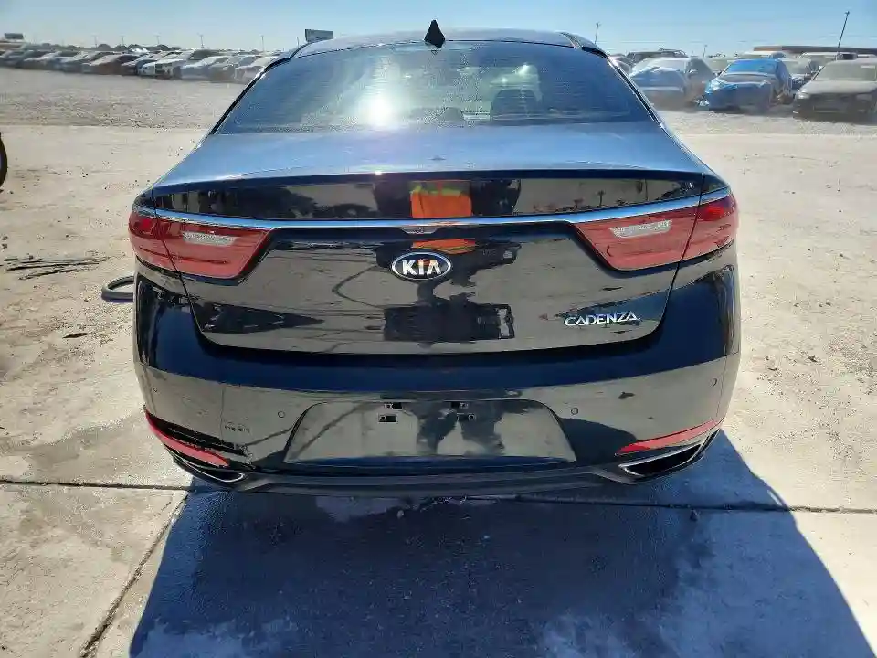 KNALB4J18K5172687 2019 KIA CADENZA-5
