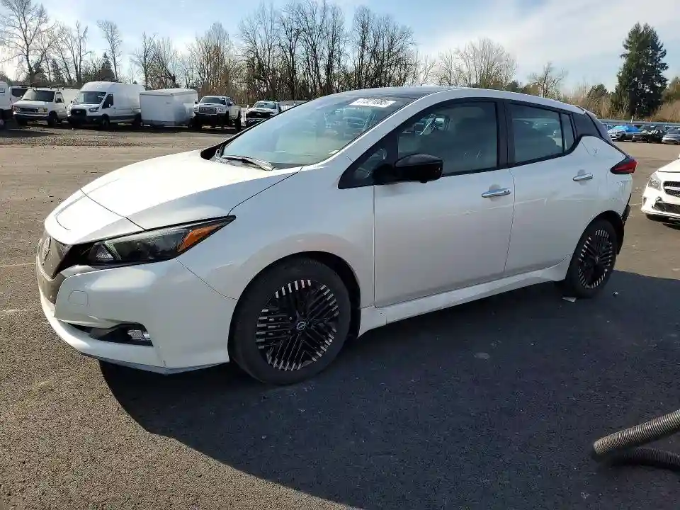 1N4CZ1CV6RC556749 2024 NISSAN LEAF-0
